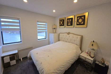 Photo of property in 15a Lyren Place, Half Moon Bay, Auckland, 2012