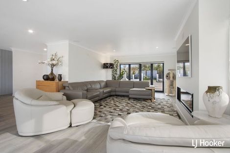 Photo of property in 33 The Crescent, Waihi Beach, 3611