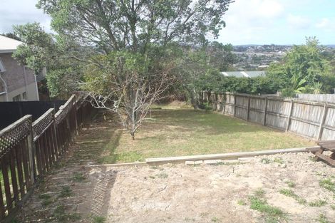Photo of property in 2/203 Waimumu Road, Massey, Auckland, 0614