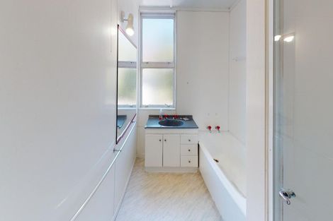 Photo of property in 12 Durie Street, Durie Hill, Whanganui, 4500