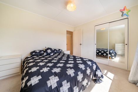 Photo of property in 11 Mokopuna Grove, Stokes Valley, Lower Hutt, 5019