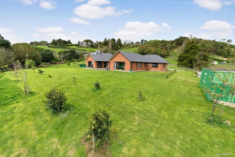 Photo of property in 45 Old Barn Road, Opaheke, Papakura, 2584
