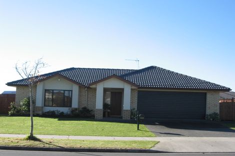Photo of property in 171 Wattle Farm Road, Wattle Downs, Auckland, 2103