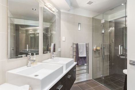 Photo of property in 23 Little Compton Mews, Snells Beach, 0920