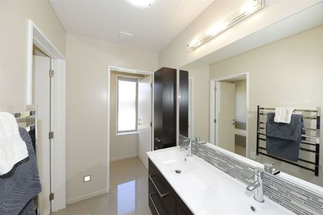 Photo of property in 8 Seagrave Place, Ilam, Christchurch, 8041