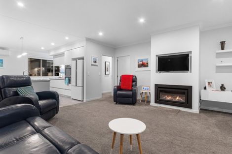 Photo of property in 9 Damien Place, Ohauiti, Tauranga, 3112