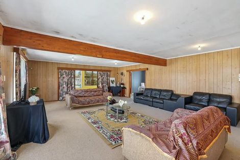 Photo of property in 8 Rathgar Road, Henderson, Auckland, 0610