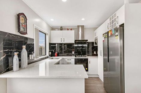 Photo of property in 1/173 Wellington Street, Howick, Auckland, 2014