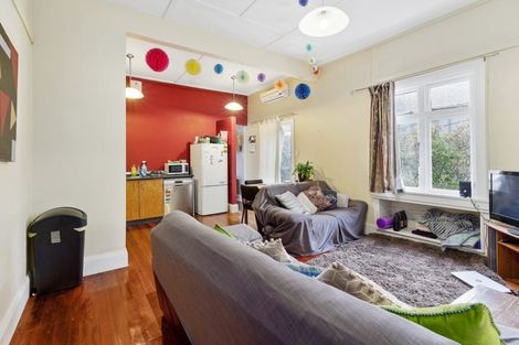 Photo of property in 90 Rintoul Street, Newtown, Wellington, 6021