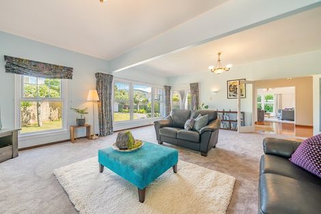 Photo of property in 8 Saint Andrews Grove, Boulcott, Lower Hutt, 5010