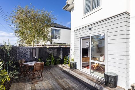 Photo of property in 76 Canon Street, St Albans, Christchurch, 8014