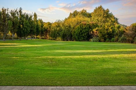 Photo of property in 1 Ngaire Close, Wainui, Silverdale, 0994