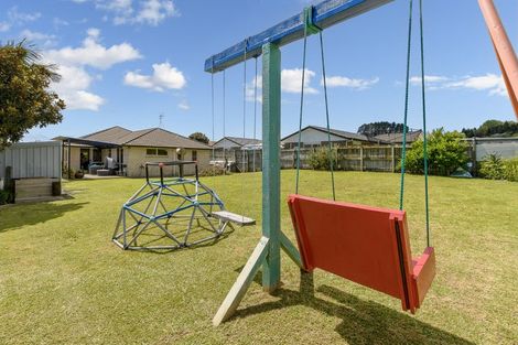 Photo of property in 208 Ballintoy Park Drive, Welcome Bay, Tauranga, 3175