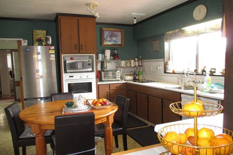 Photo of property in 117 Guy Street, Dannevirke, 4930