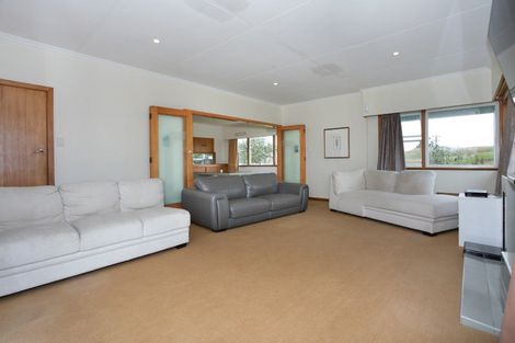 Photo of property in 2 Viles Road, Bulls, 4894