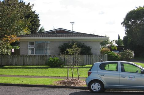 Photo of property in 2/56 Victoria Road, Papatoetoe, Auckland, 2025