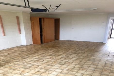 Photo of property in 10 Dives Avenue, Hawera, 4610