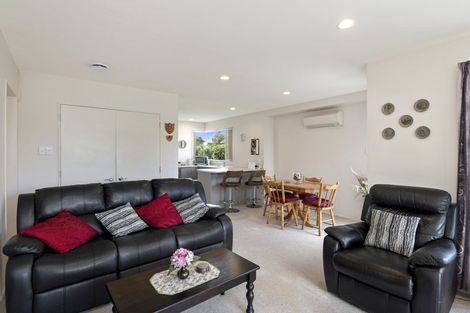 Photo of property in 60a Te Rauparaha Street, Otaki, 5512