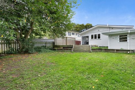 Photo of property in 2 Kellow Street, Wallaceville, Upper Hutt, 5018