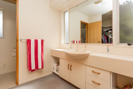 Photo of property in 14 Cataluna Place, Hei Hei, Christchurch, 8042