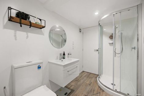 Photo of property in 12 Routly Avenue, Pukekohe, 2120