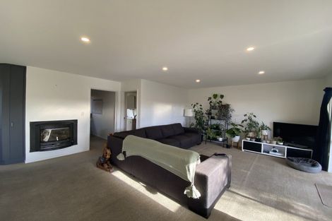 Photo of property in 77 Bills Way, Wanaka, 9305