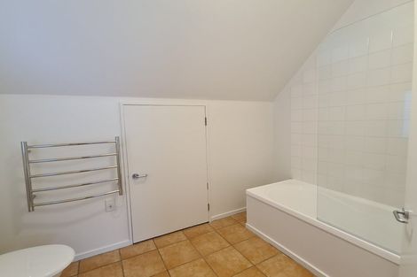 Photo of property in 28d Cranmer Square, Christchurch Central, Christchurch, 8013