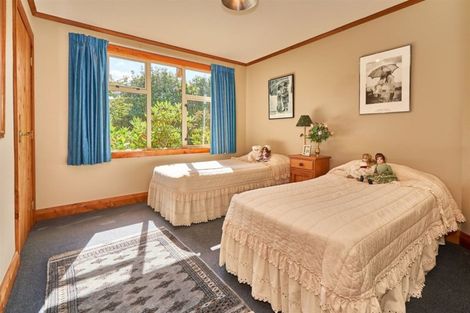 Photo of property in 355 Turitea Road, Turitea, Palmerston North, 4472