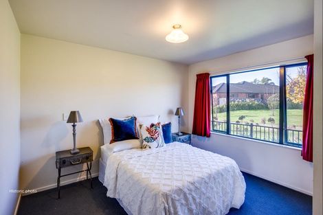 Photo of property in 11 The Croft, Havelock North, 4130