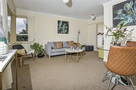 Photo of property in 3/25 Mount Albert Road, Mount Albert, Auckland, 1025