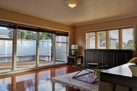 Photo of property in 19 Koromiko Street, New Lynn, Auckland, 0600
