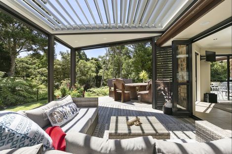 Photo of property in 240 Pine Valley Road, Dairy Flat, Silverdale, 0992