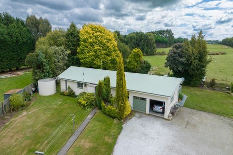 Photo of property in 349 Oteramika Road, Seaward Bush, Invercargill, 9871