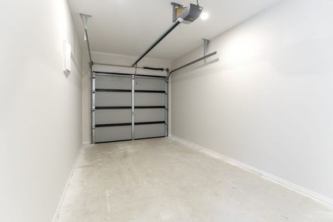 Photo of property in 11 Horokaka Street, Massey, Auckland, 0614