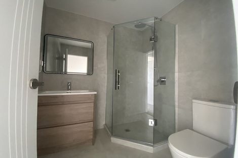 Photo of property in 3/737 East Coast Road, Browns Bay, Auckland, 0630