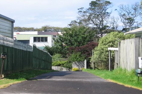 Photo of property in 36 Riserra Drive, Ranui, Auckland, 0612