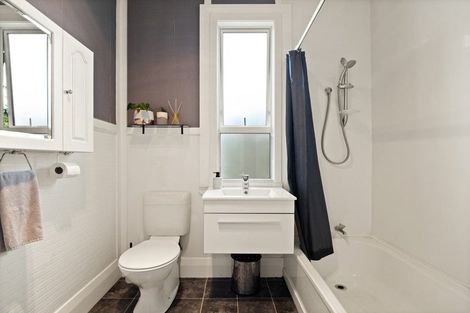 Photo of property in 164 Glenpark Avenue, Maryhill, Dunedin, 9011