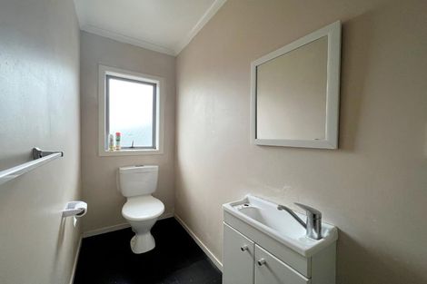 Photo of property in 21 Corsair Place, Melville, Hamilton, 3206