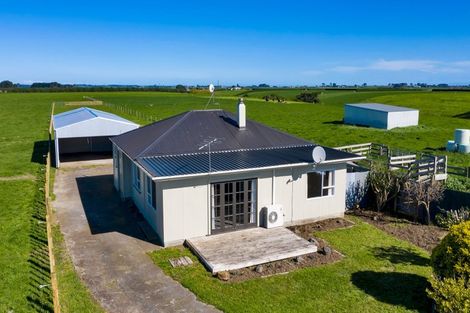 Photo of property in 278 Matangara Road, Hawera, 4672