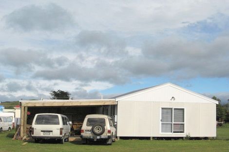 Photo of property in 17 Endeavour Street, Tolaga Bay, 4077