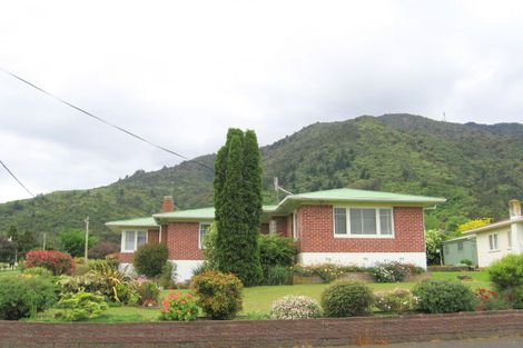 Photo of property in 11 Brick Street, Te Aroha, 3320