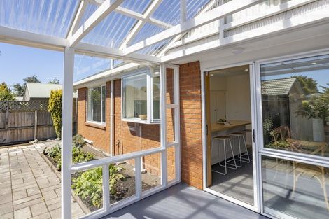 Photo of property in 2/23a Meadow Street, Papanui, Christchurch, 8052