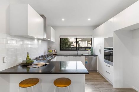 Photo of property in 7c Mcquoids Road, Flat Bush, Auckland, 2019