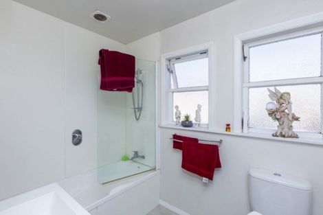 Photo of property in 78 Peel Place, Wainuiomata, Lower Hutt, 5014