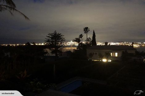 Photo of property in 39 Hinemoa Street, Birkenhead, Auckland, 0626