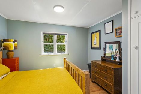 Photo of property in 25 Glen Road, Raumati South, Paraparaumu, 5032