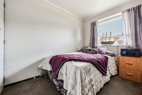 Photo of property in 21 Brookbank Place, Glenview, Hamilton, 3206