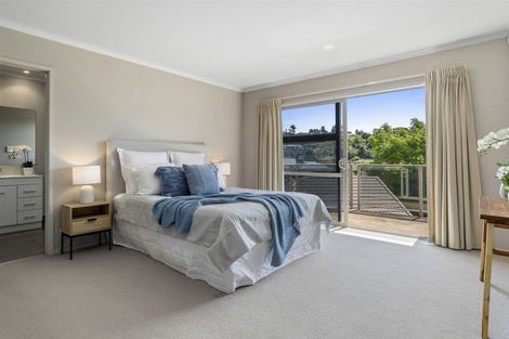 Photo of property in 136 Waterside Drive, Pyes Pa, Tauranga, 3112