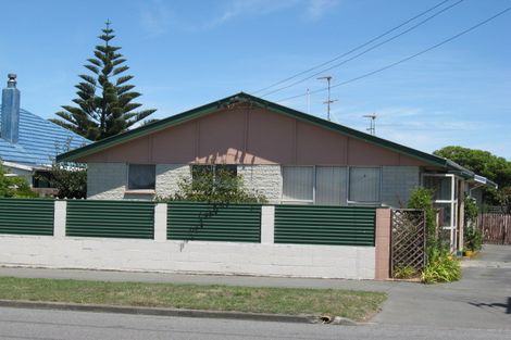 Photo of property in 2/340 Pine Avenue, South New Brighton, Christchurch, 8062