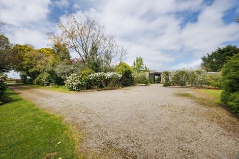 Photo of property in 135 Zigzag Road, Pohangina, Feilding, 4775
